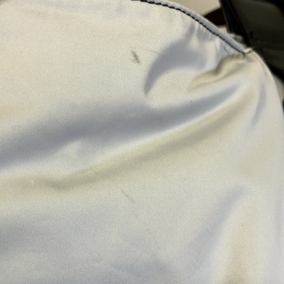 Lululemon Carry Me Om Gym Laptop Tote Concrete/Black - Picture 15 of 16